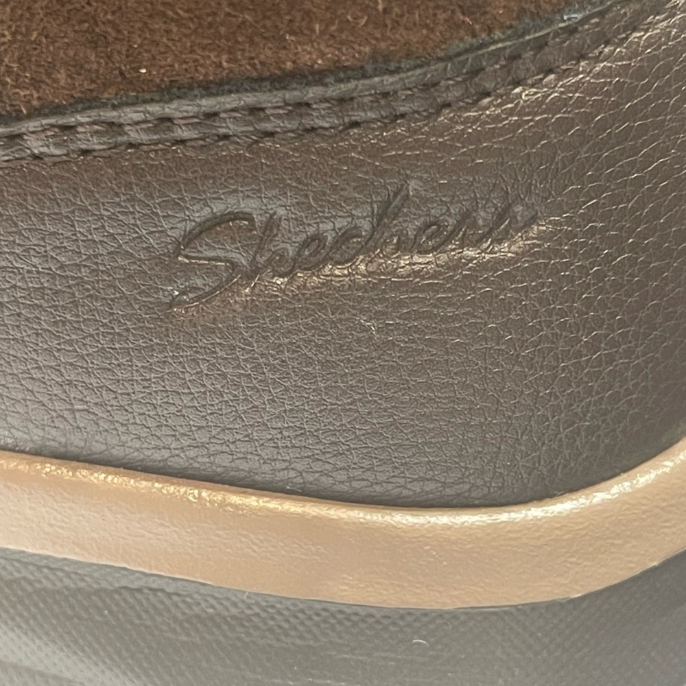 💥SALE💥SKECHERS BROWN RELAXED FIT GIRL CRUSH  BROWN  ANKLE BOOTIES NWOTS SZ 9 EUC - Picture 13 of 13